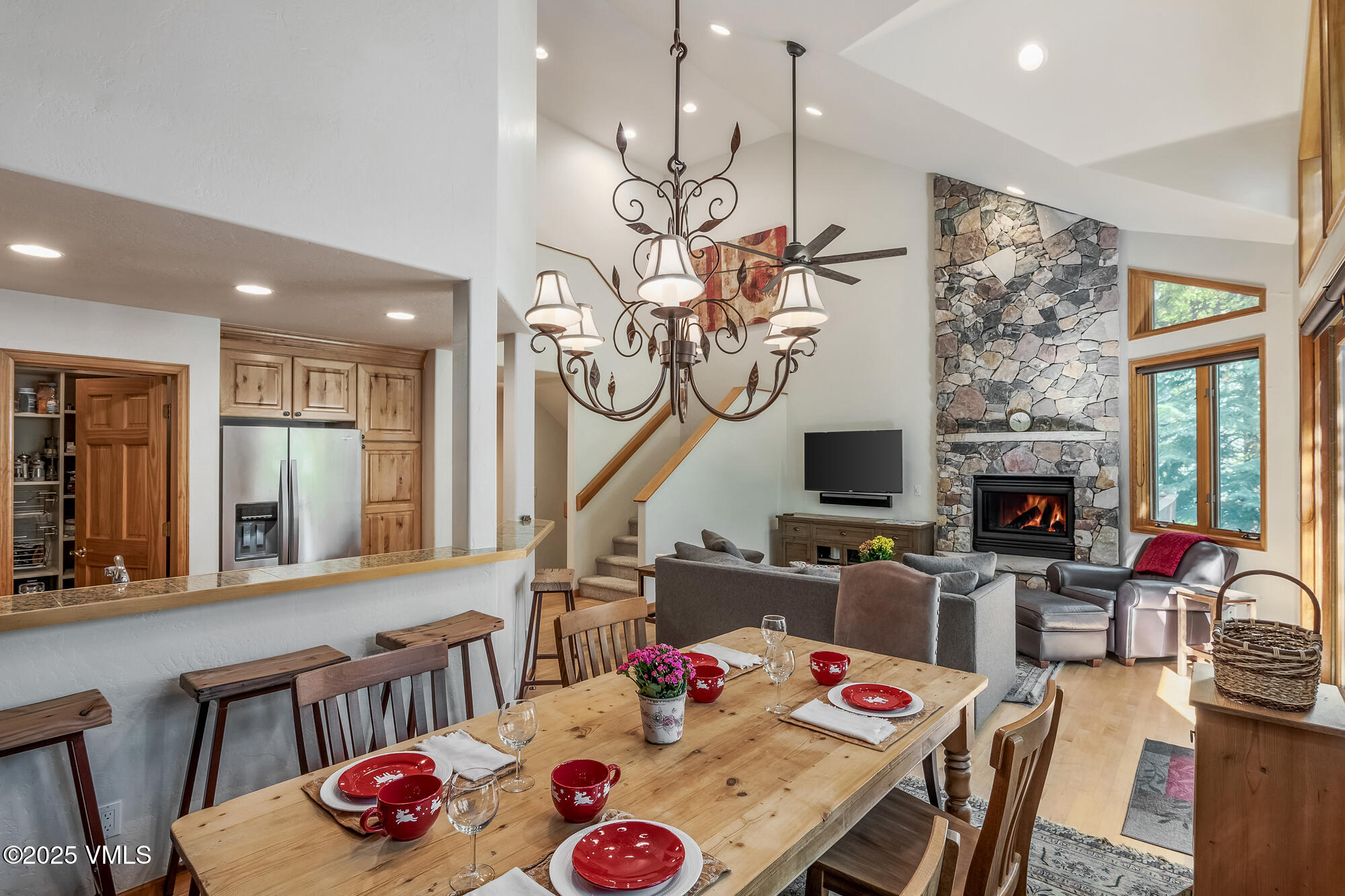 1890 Lions Ridge Loop, 11