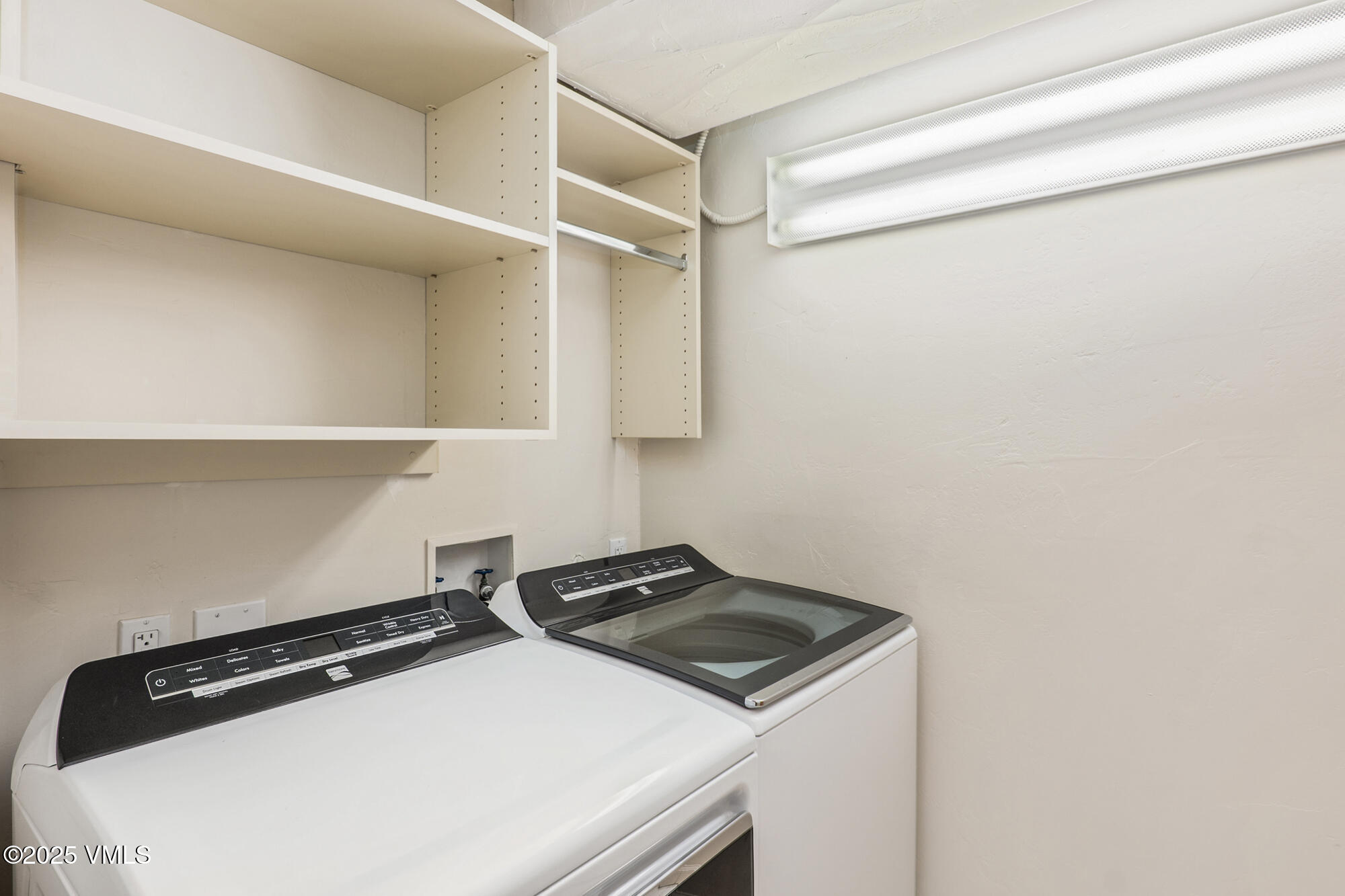 1890 Lions Ridge Loop, 11