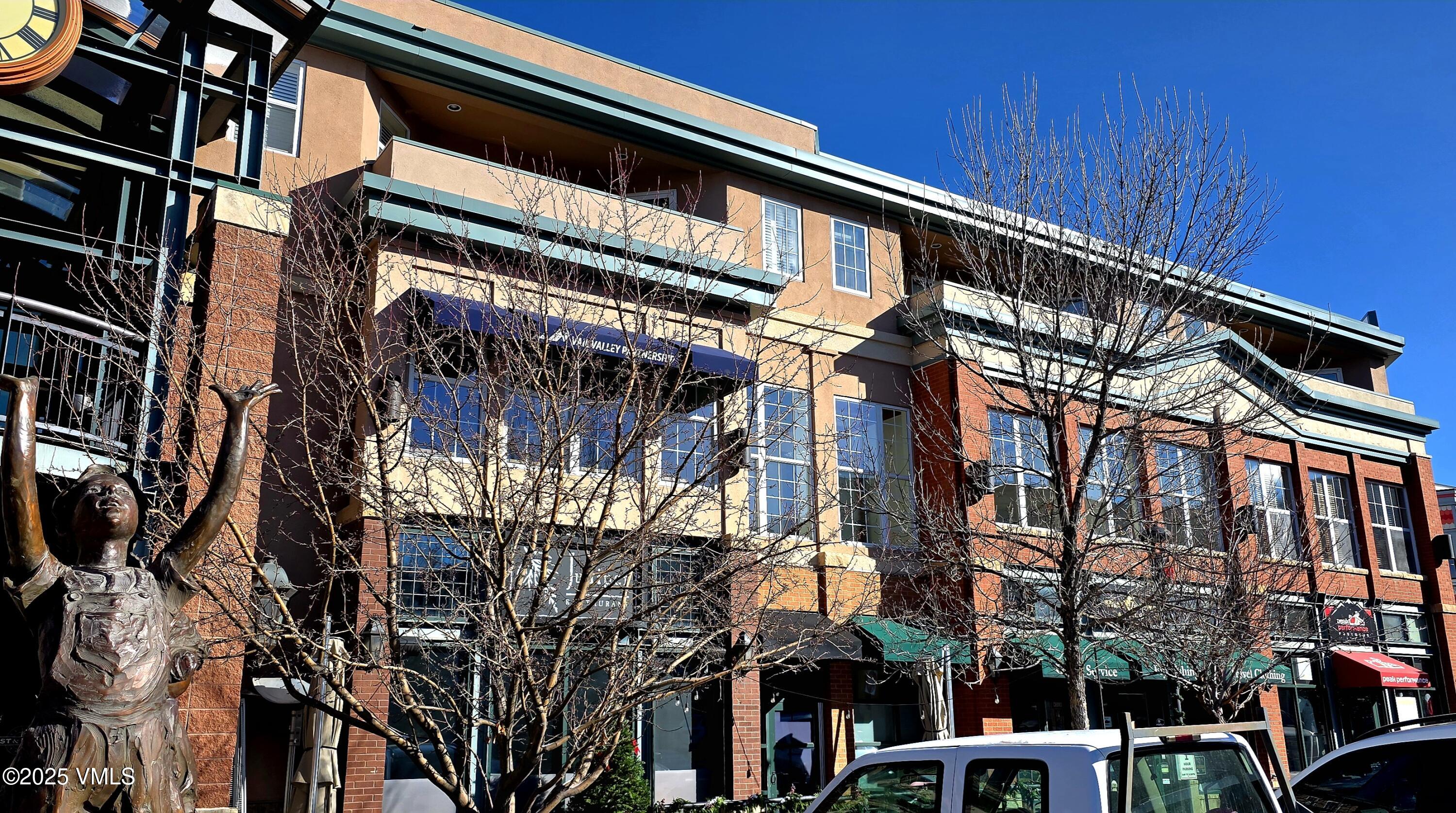 97 Main E201 and E203