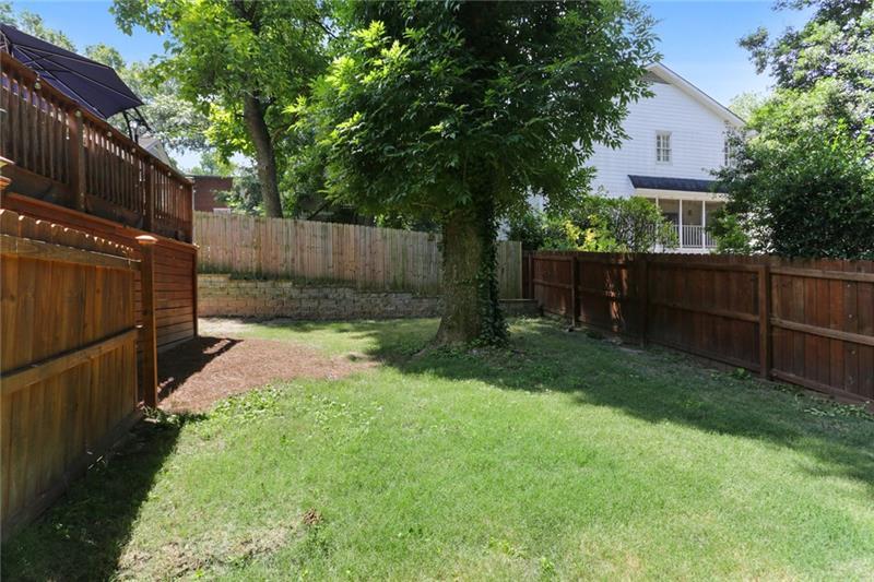 1984 Woodland Hills Avenue NW
