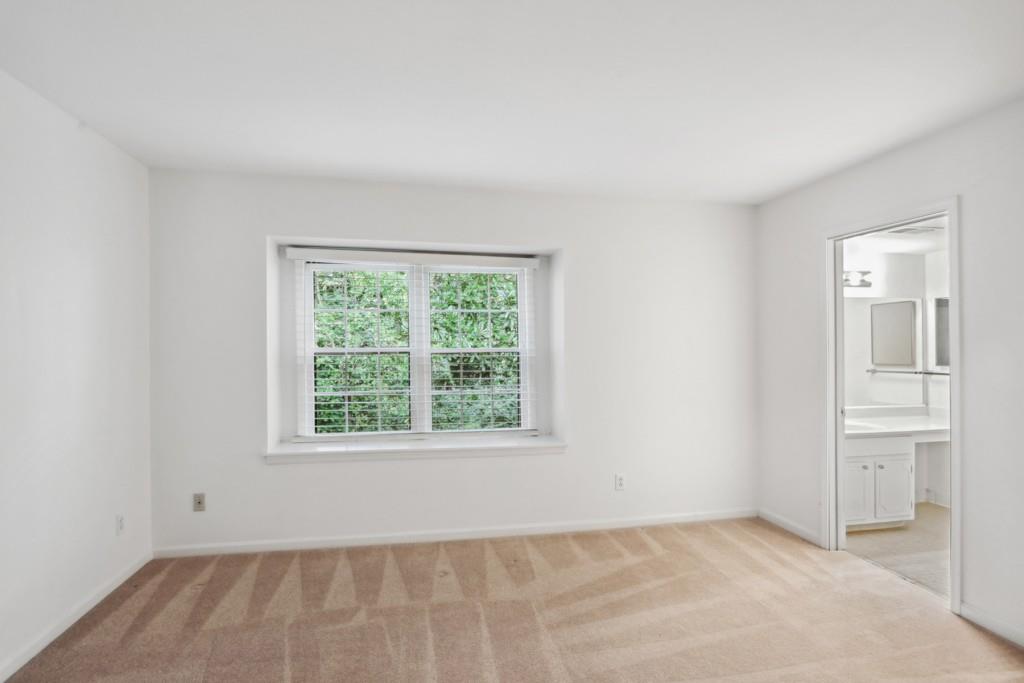140 Amherst Place NW