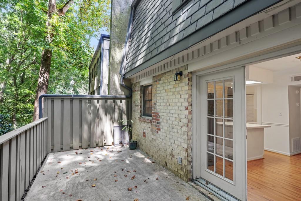 140 Amherst Place NW
