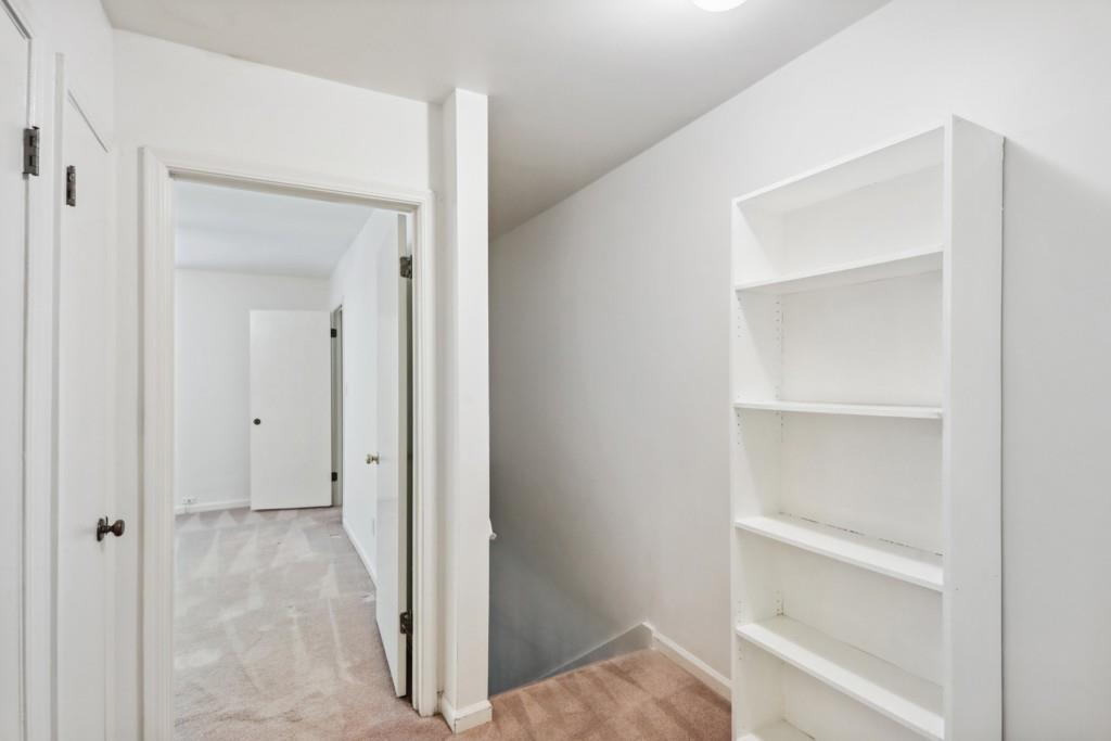 140 Amherst Place NW