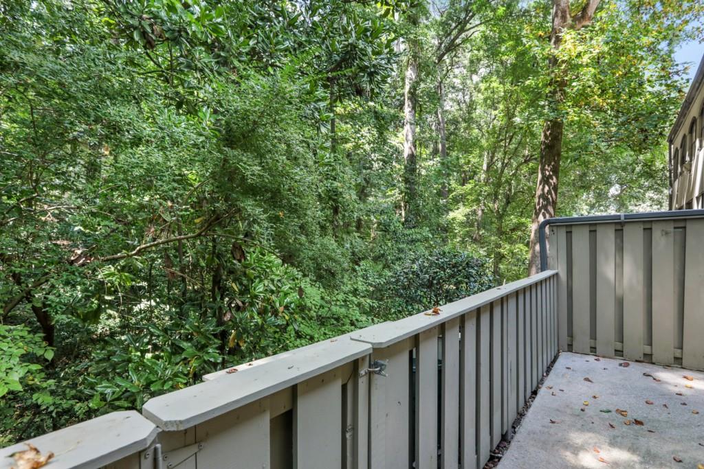 140 Amherst Place NW