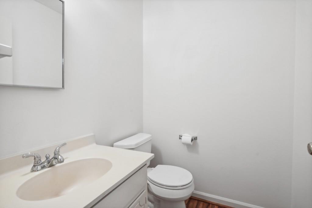 140 Amherst Place NW