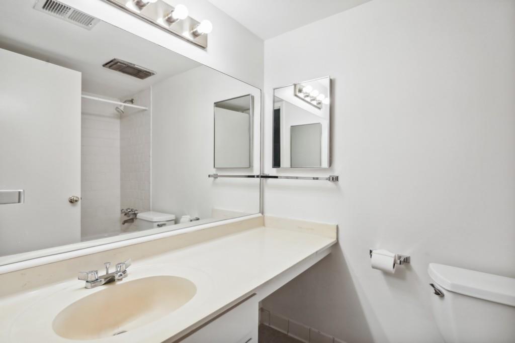 140 Amherst Place NW
