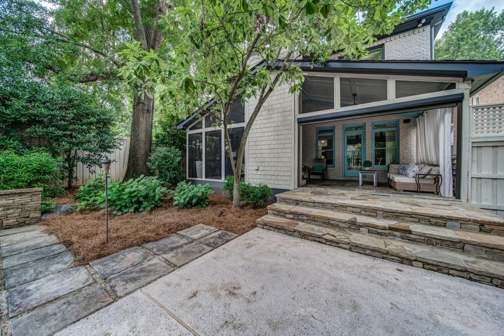 1269 Sylvan Circle NE