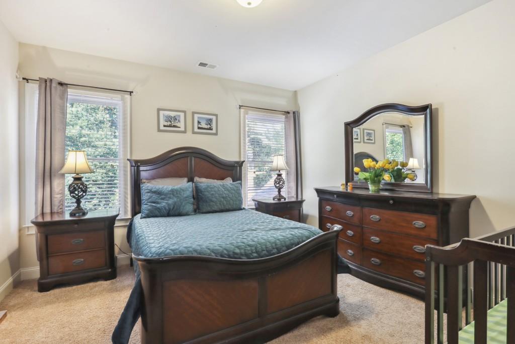 2729 Vinings Orchard Circle SE