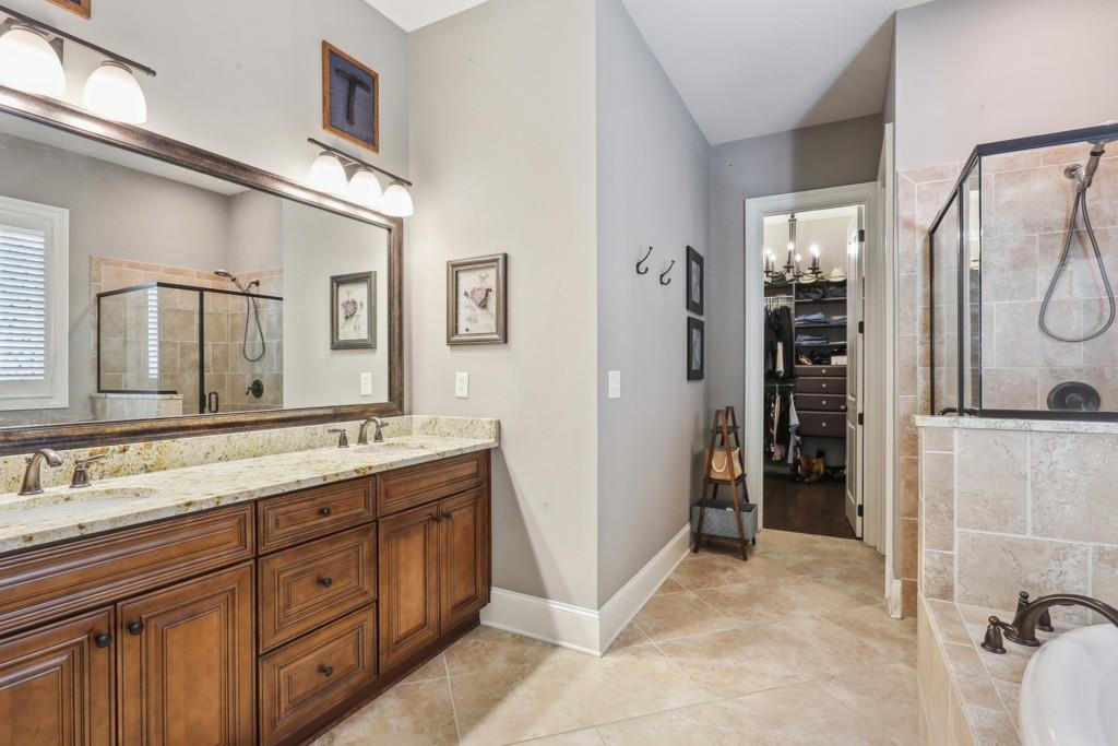 2729 Vinings Orchard Circle SE