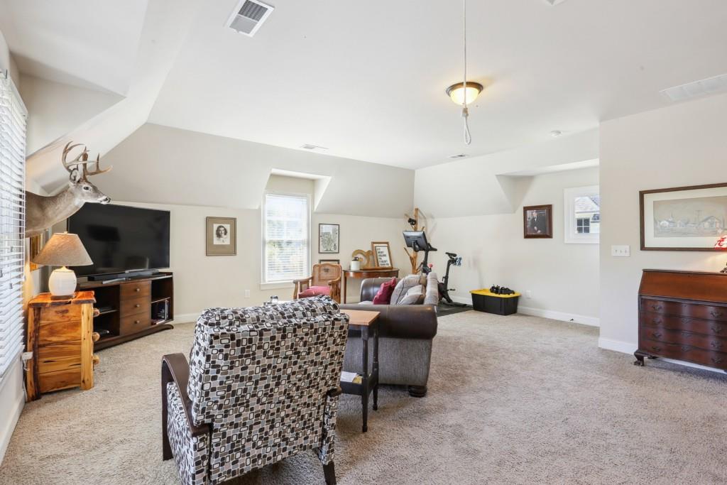 2729 Vinings Orchard Circle SE