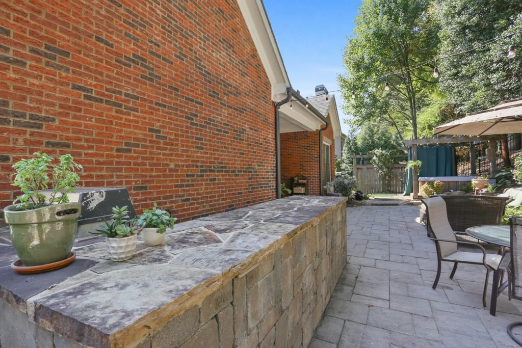 2729 Vinings Orchard Circle SE