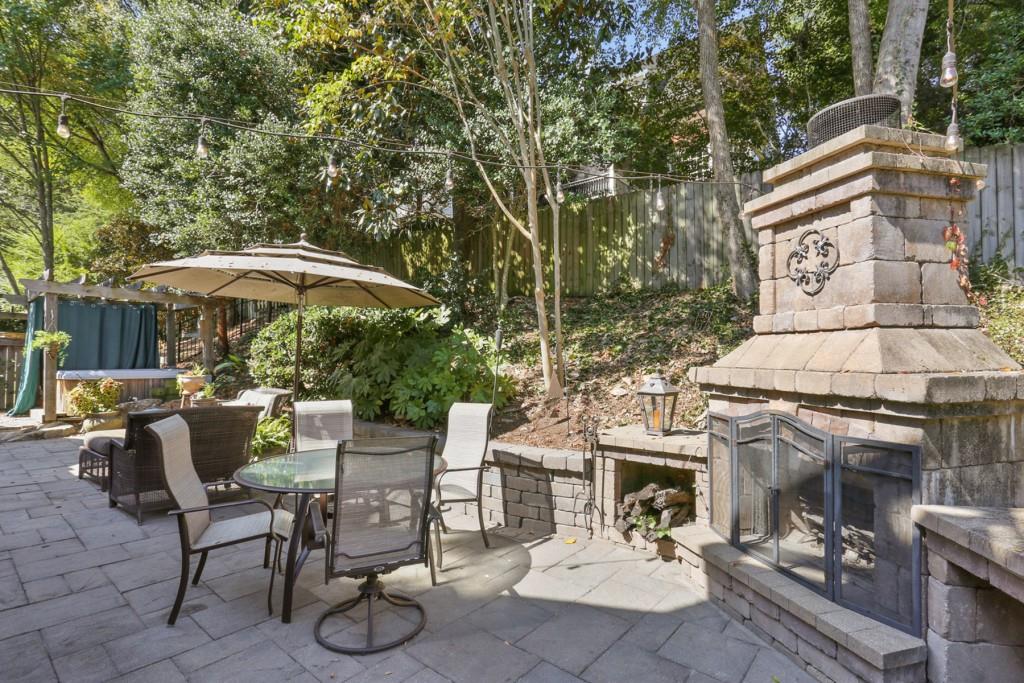 2729 Vinings Orchard Circle SE