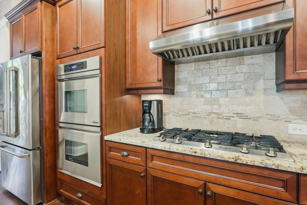 2729 Vinings Orchard Circle SE