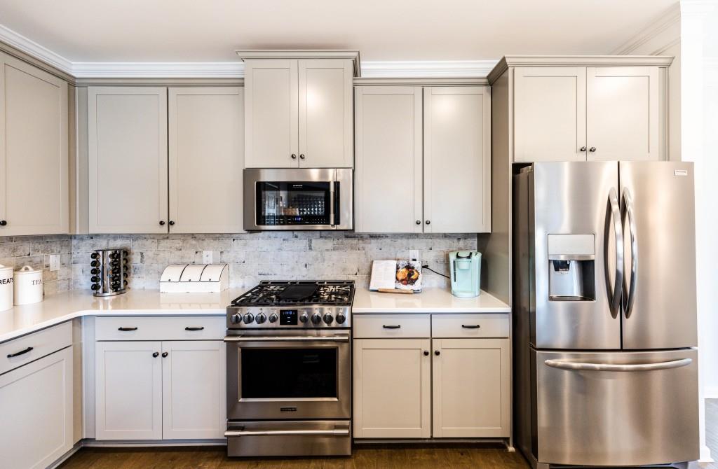 2000 Ravencliff Drive Unit 1