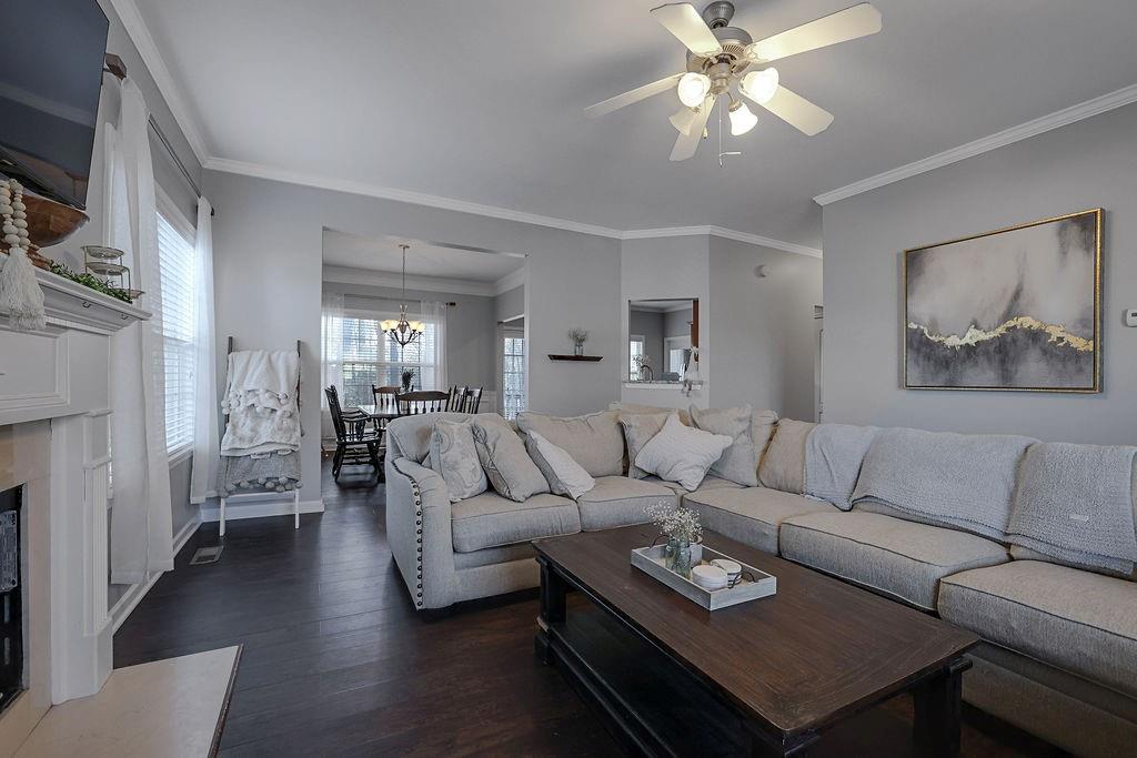 3733 MILL LAKE Drive
