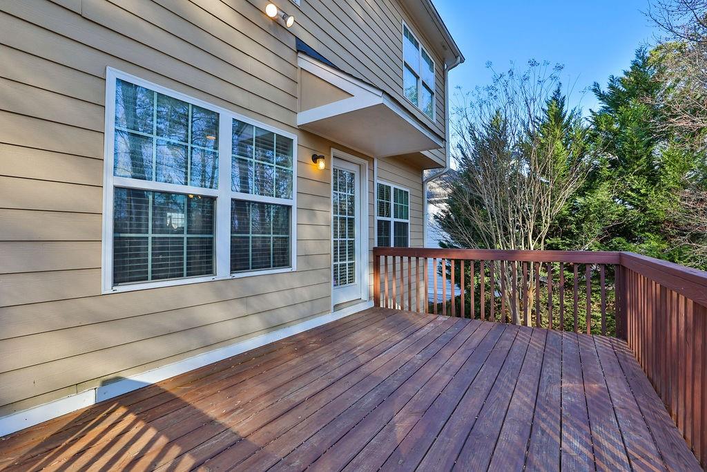 3733 MILL LAKE Drive