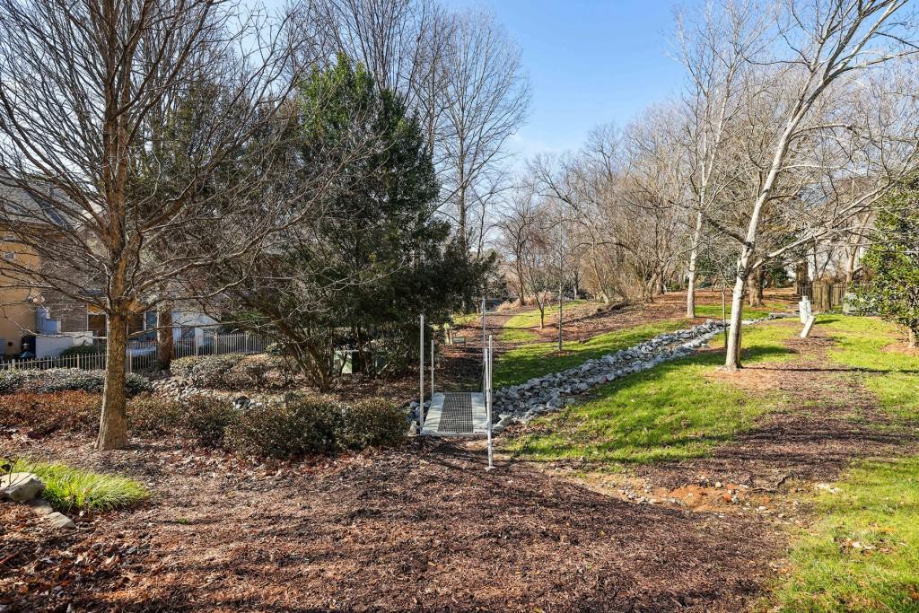 1348 Fernwood Circle NE