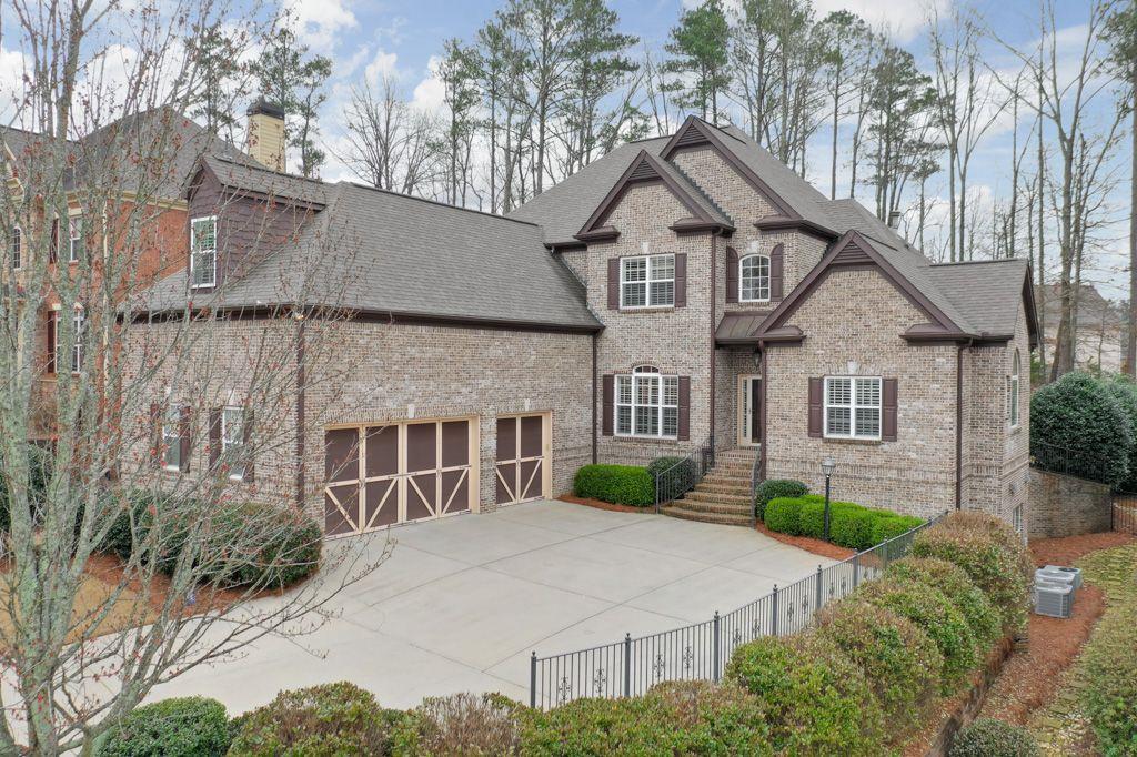 1854 EBENEZER FARM Circle