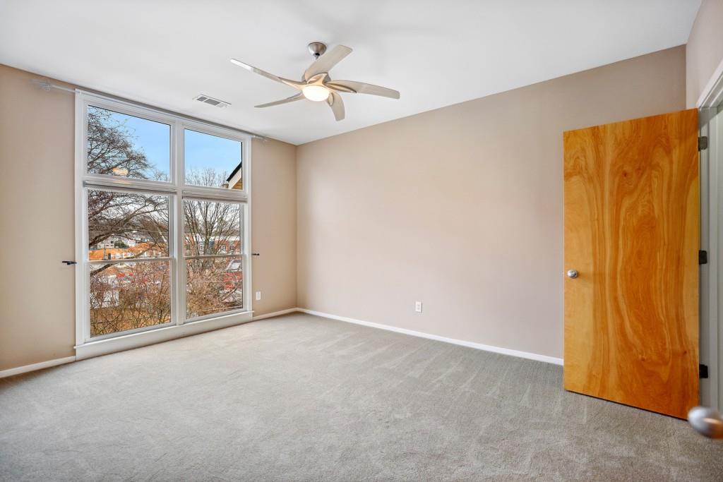 1321 Peachtree View NE