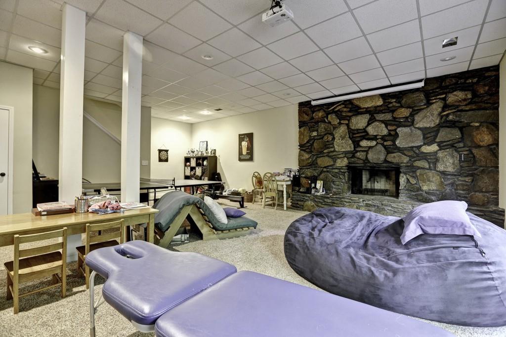 3173 Laramie Drive