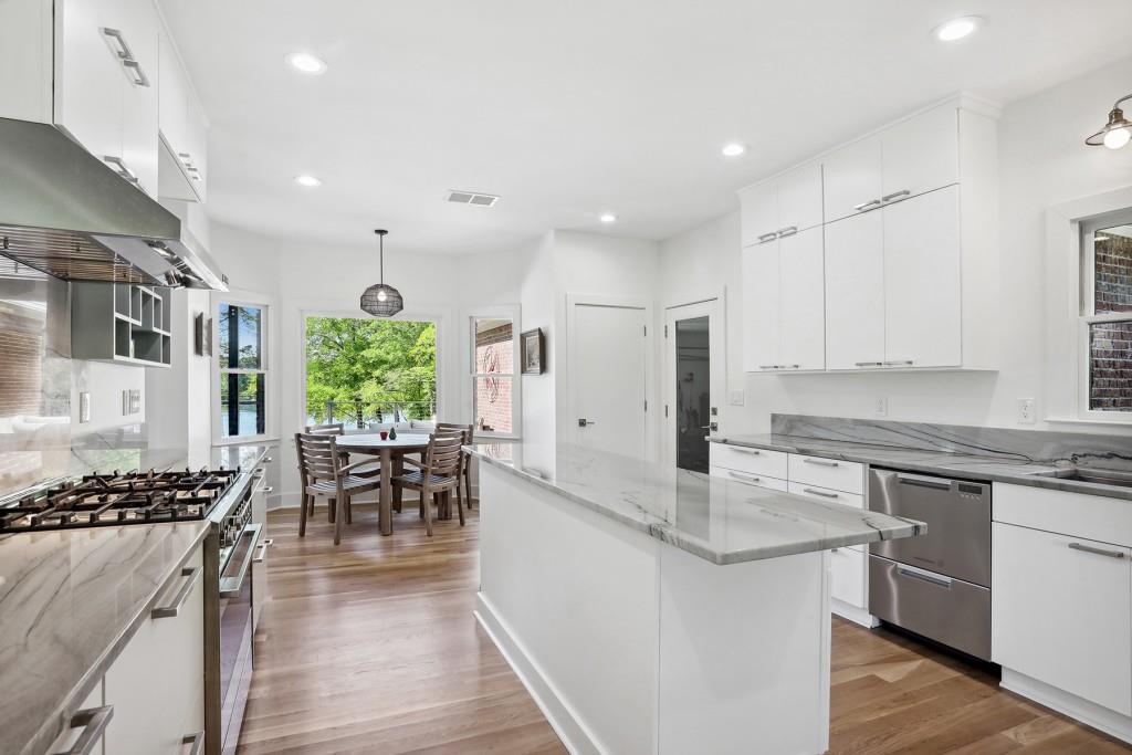195 Turtle Cove