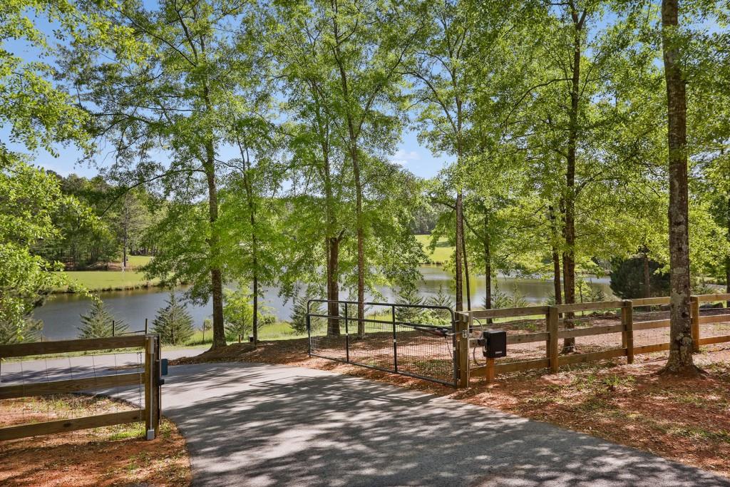 195 Turtle Cove