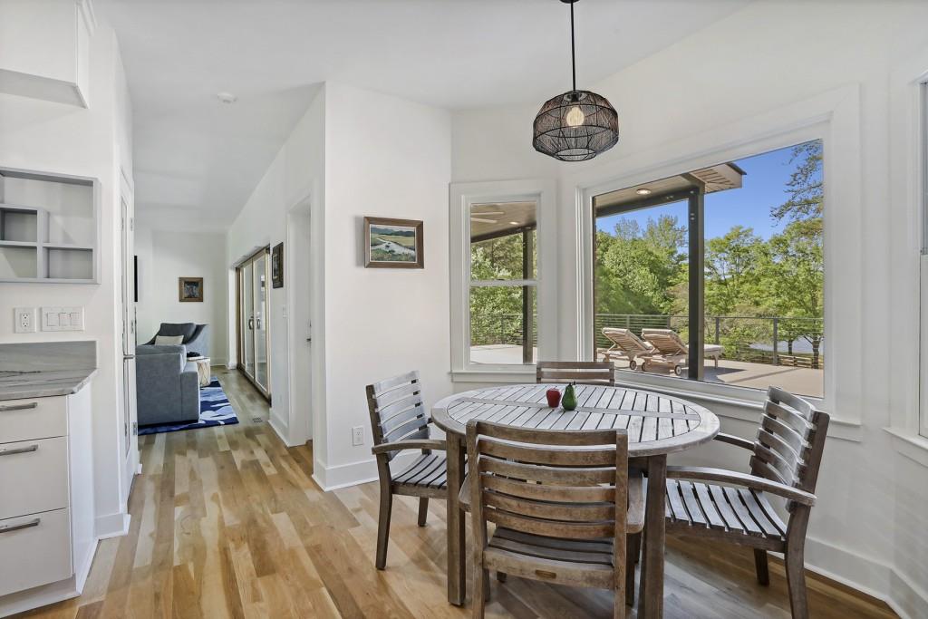 195 Turtle Cove