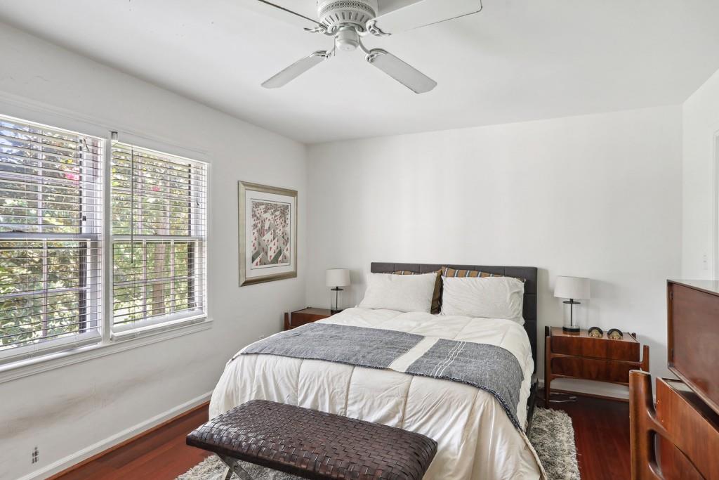 52 Chaumont Square
