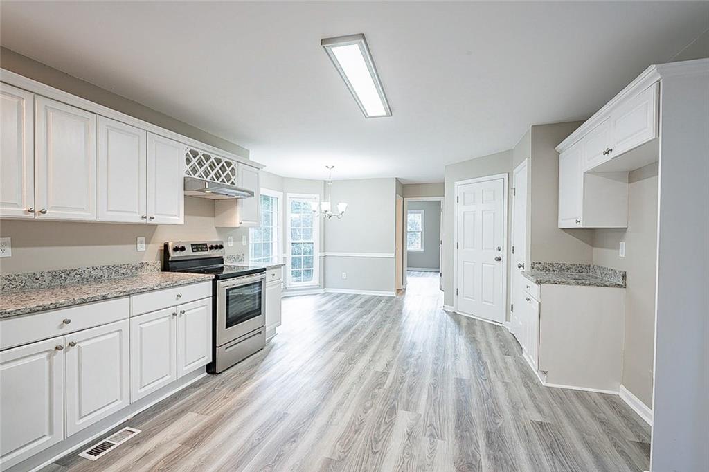 329 Hunters Trace