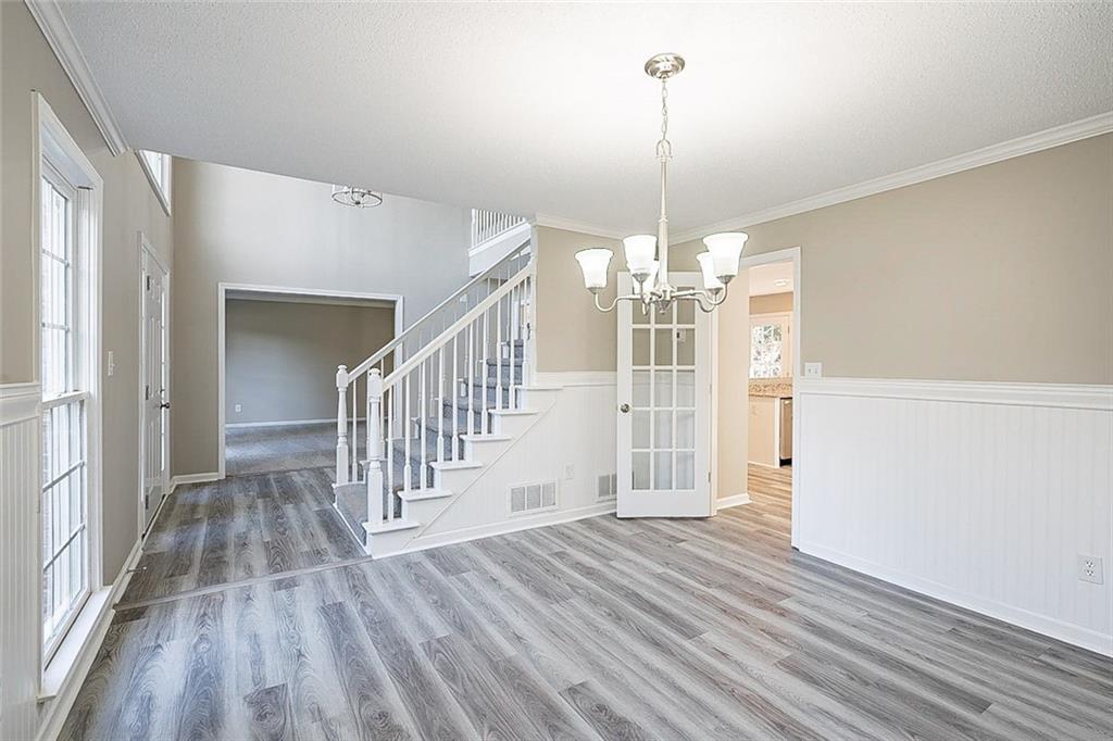 329 Hunters Trace