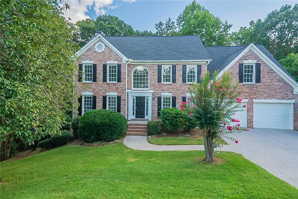 329 Hunters Trace