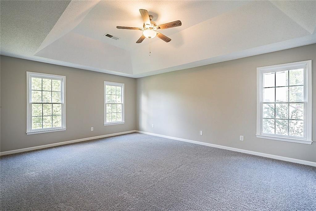 329 Hunters Trace