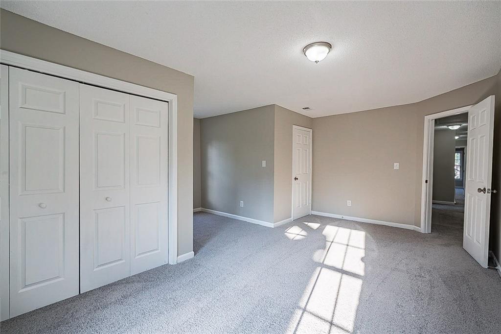 329 Hunters Trace