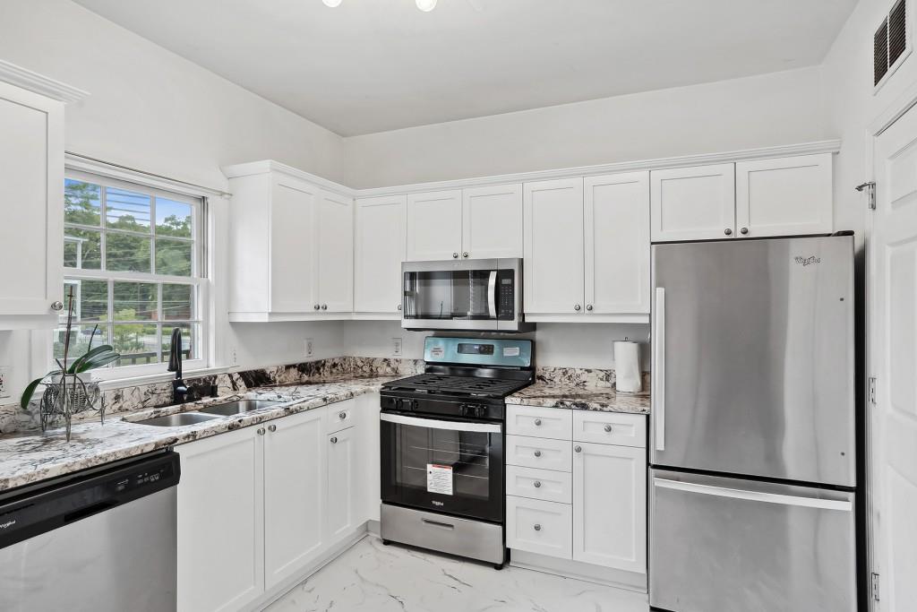 3675 Peachtree Road NE Unit 54