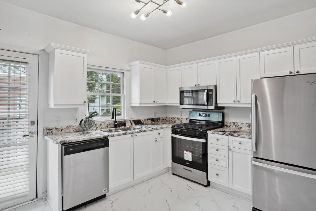 3675 Peachtree Road NE Unit 54