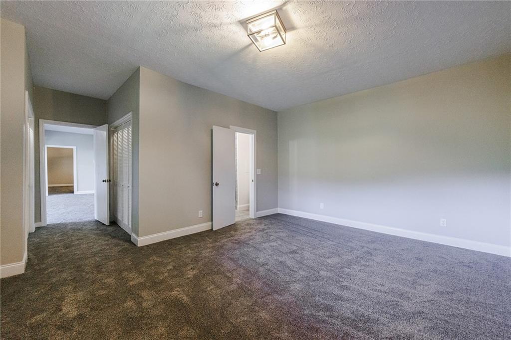 522 Saddleback Circle