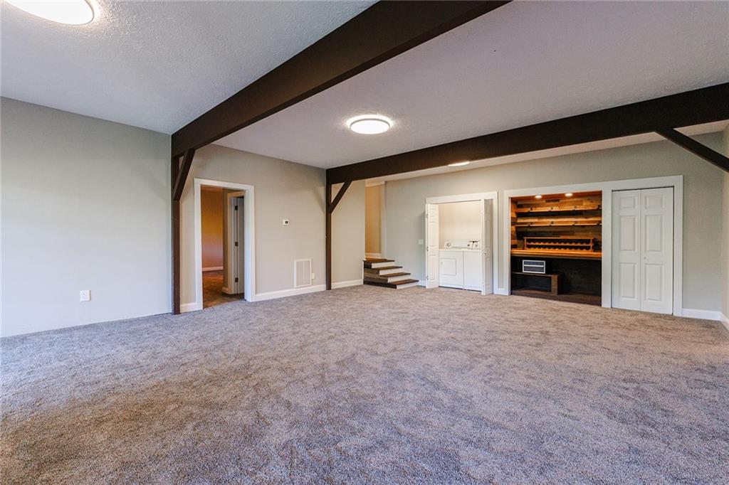 522 Saddleback Circle