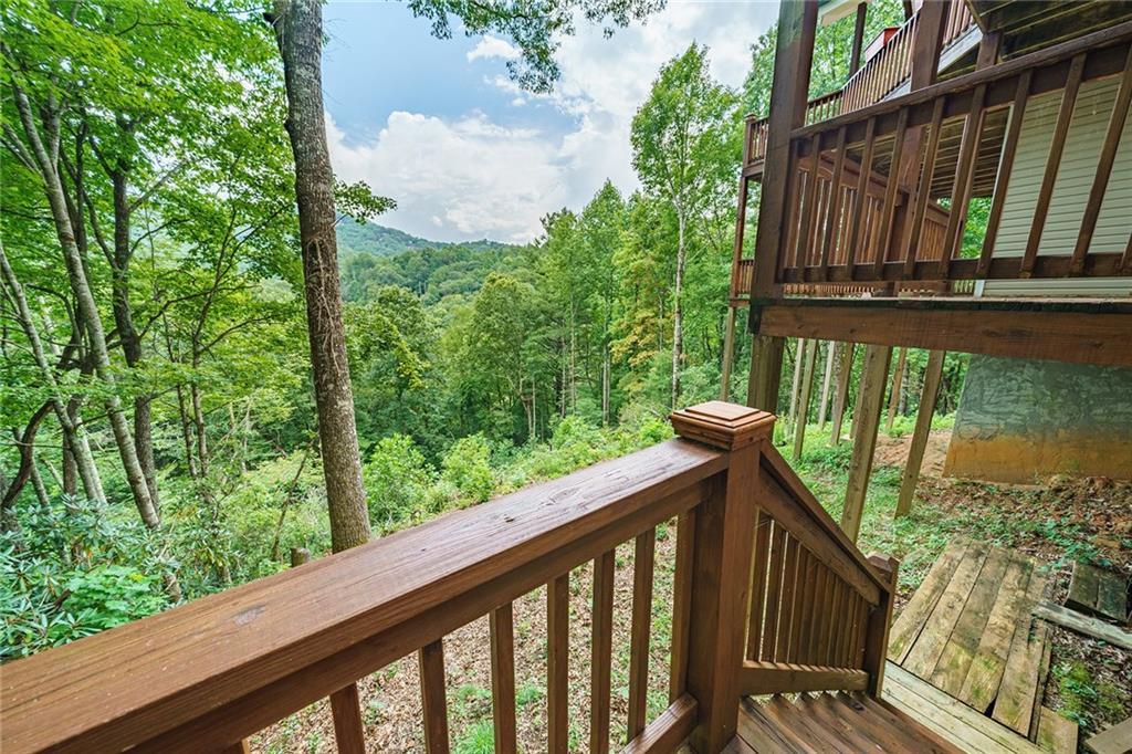 522 Saddleback Circle