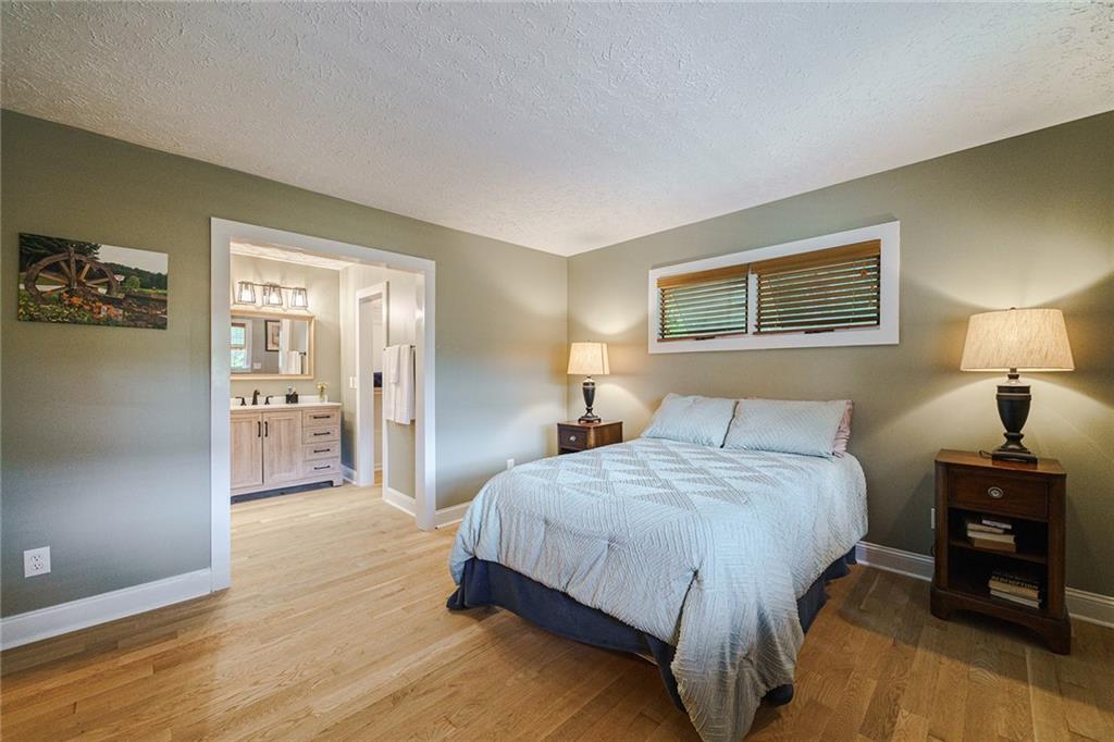 522 Saddleback Circle