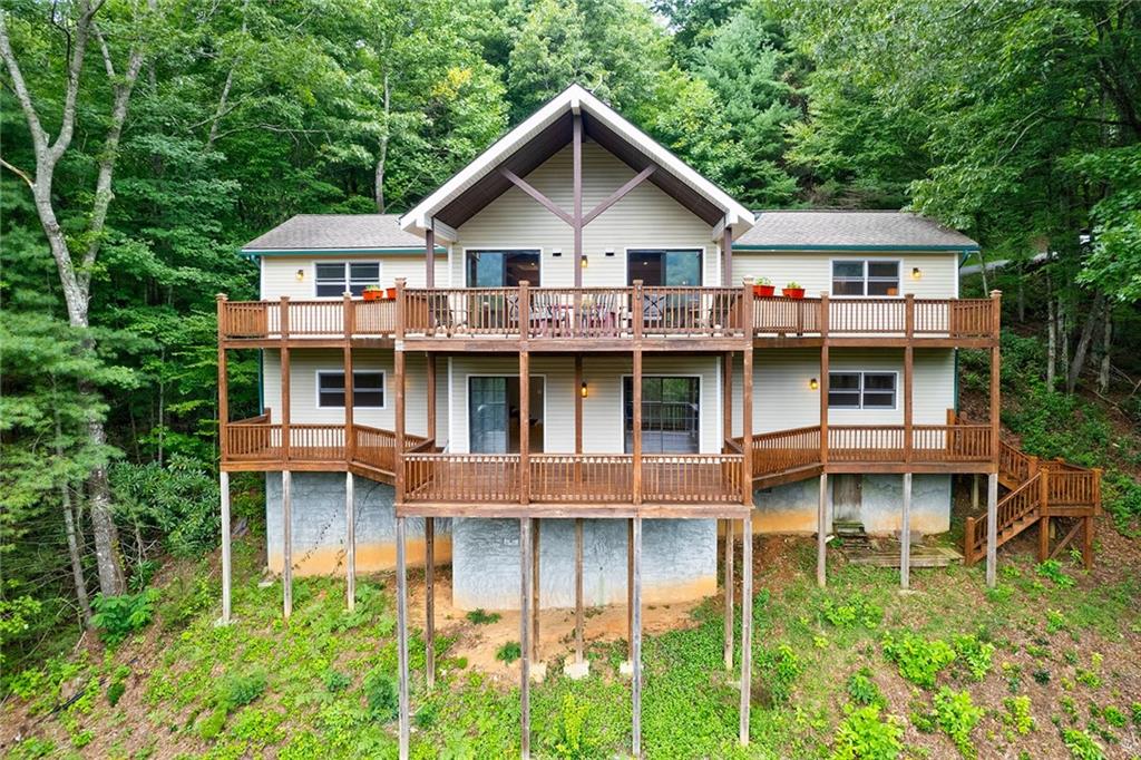 522 Saddleback Circle