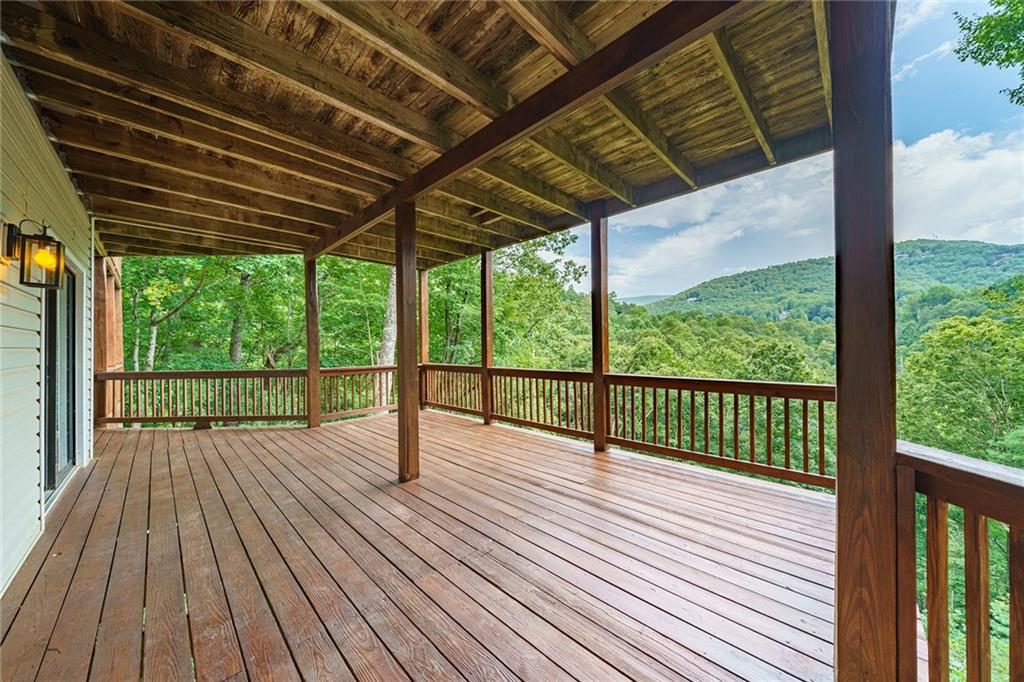 522 Saddleback Circle