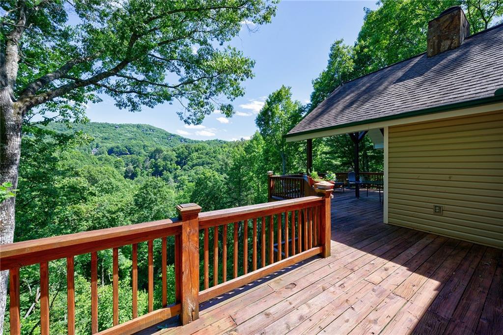522 Saddleback Circle