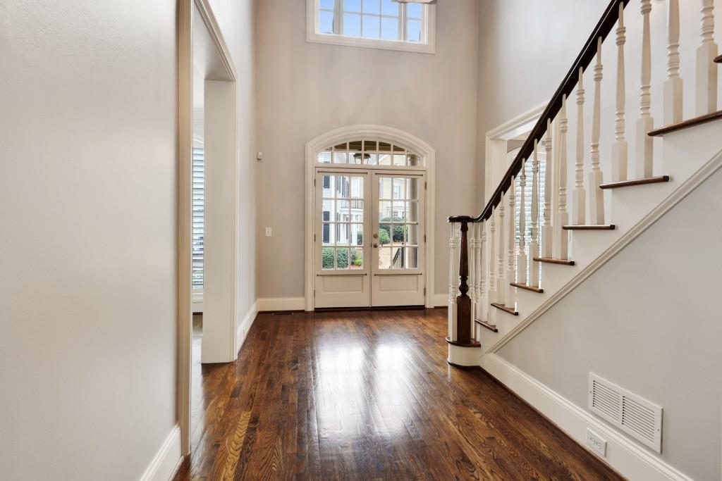 3424 Paces Ferry Circle SE