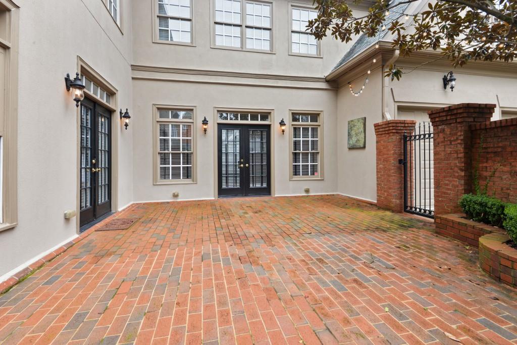 3424 Paces Ferry Circle SE
