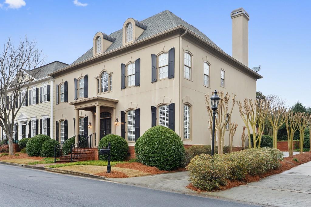3424 Paces Ferry Circle SE