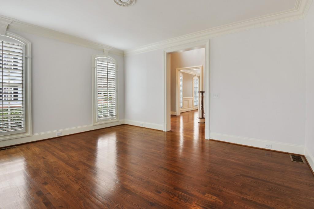 3424 Paces Ferry Circle SE