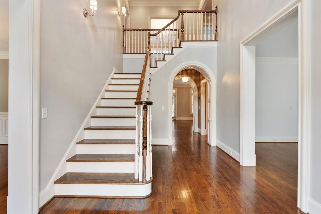 3424 Paces Ferry Circle SE