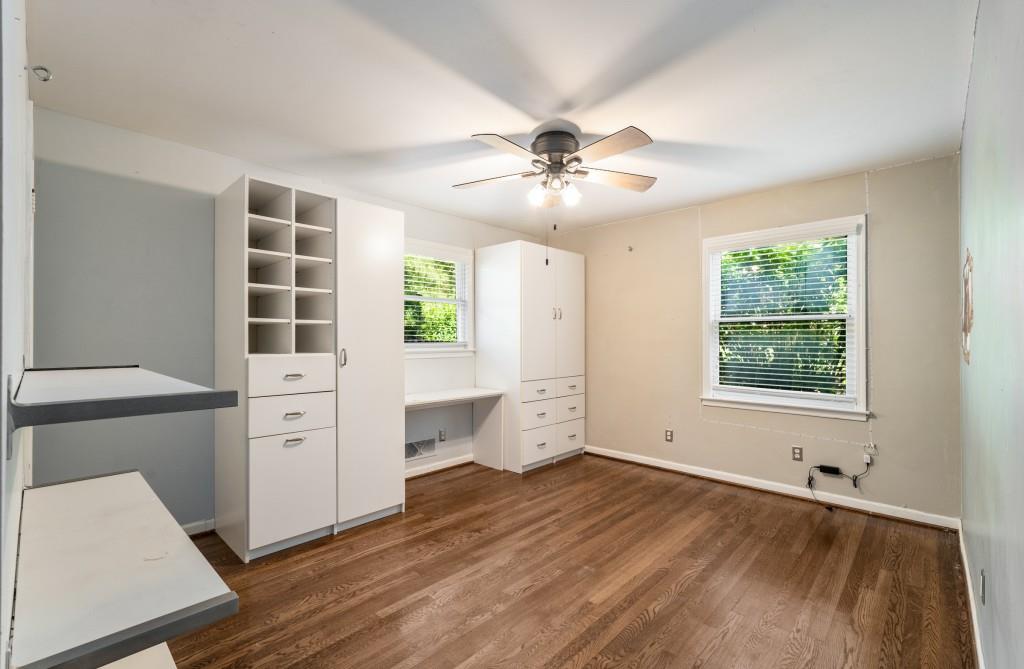 1055 Vistavia Circle