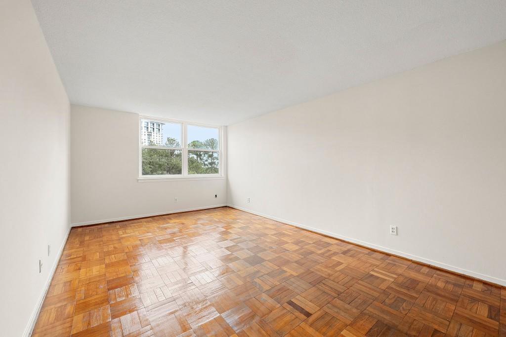 2965 Pharr Court South NW Unit 809