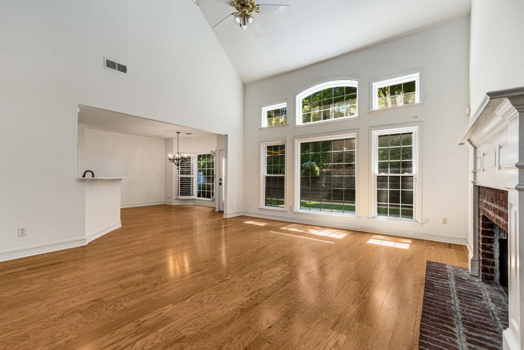 1106 Queensgate Drive